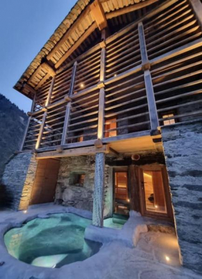 Ad Maiora Baita Walser with SPA Alagna Valsesia
